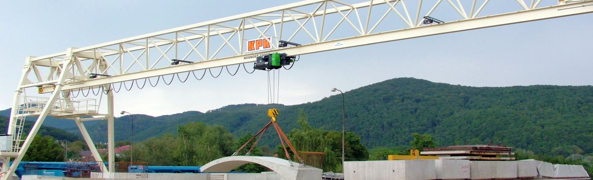 SINGLE GIRDER GANTRY CRANES