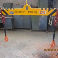 Spreader beam 1900 kg